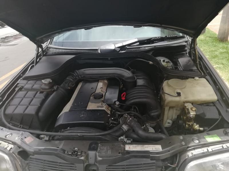 Mercedes-Benz 200 - 300 • 1995 • 150,000 km 1