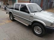 Mazda B2500 • 1998 • 233,057 km 10