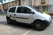 Renault Twingo • 2011 • 118,000 km 13