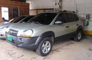Hyundai Tucson • 2010 • 103,000 km 1