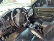 Ford Escape • 2008 • 132,000 km 2