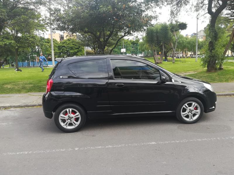 Chevrolet Aveo • 2010 • 48,000 km 1
