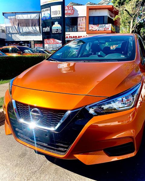 Nissan Versa • 2020 • 300 km 1