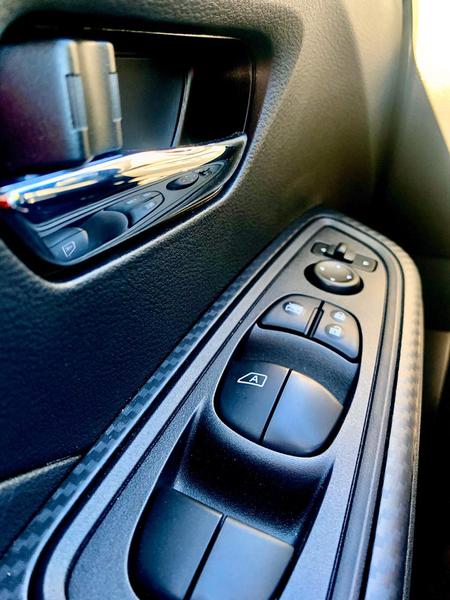 Nissan Versa • 2020 • 300 km 5