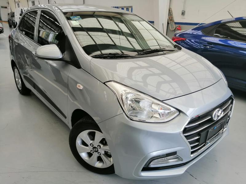 Hyundai i10 • 2020 • 11,254 km 10