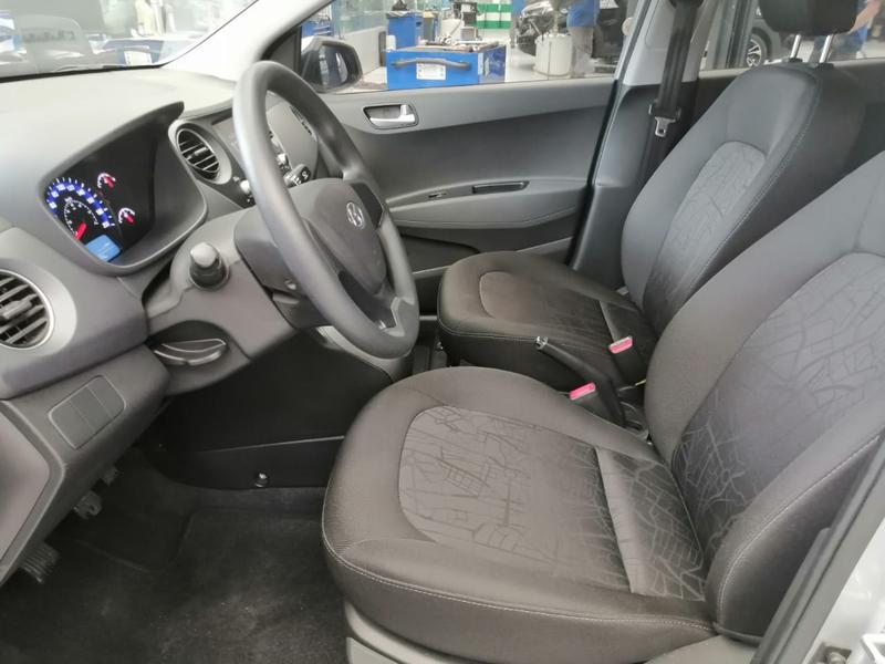 Hyundai i10 • 2020 • 11,254 km 7