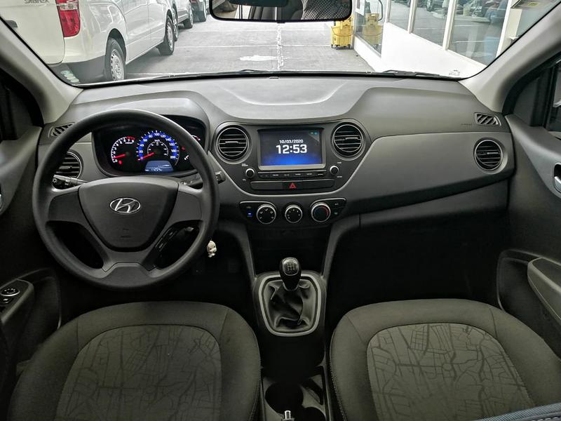 Hyundai i10 • 2020 • 11,254 km 5