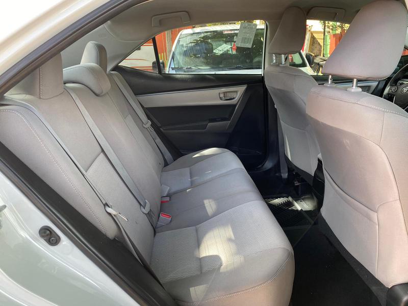 Toyota Corolla • 2014 • 157,000 km 5