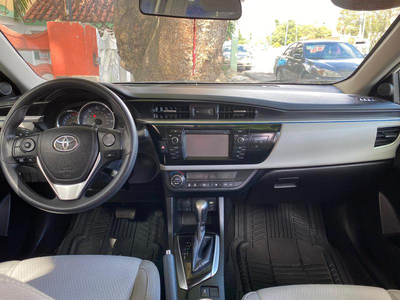 Toyota Corolla • 2014 • 157,000 km 2