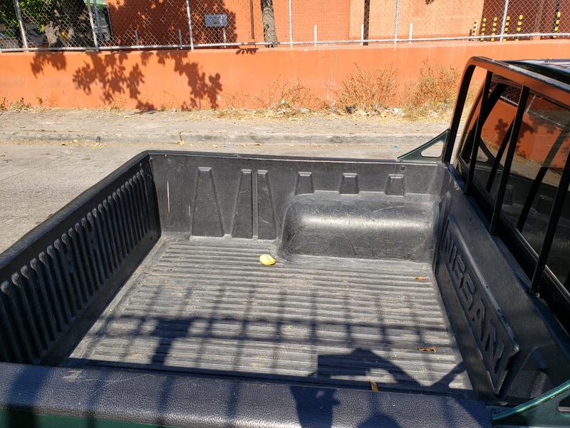 Nissan Frontier • 2004 • 240,000 km 7