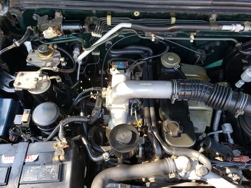 Nissan Frontier • 2004 • 240,000 km 10