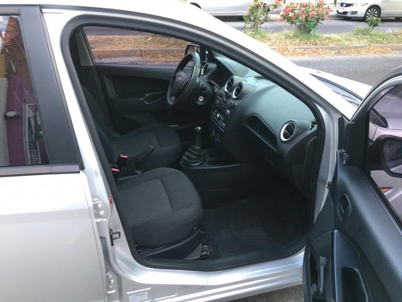 Ford Fiesta • 2015 • 92,000 km 3