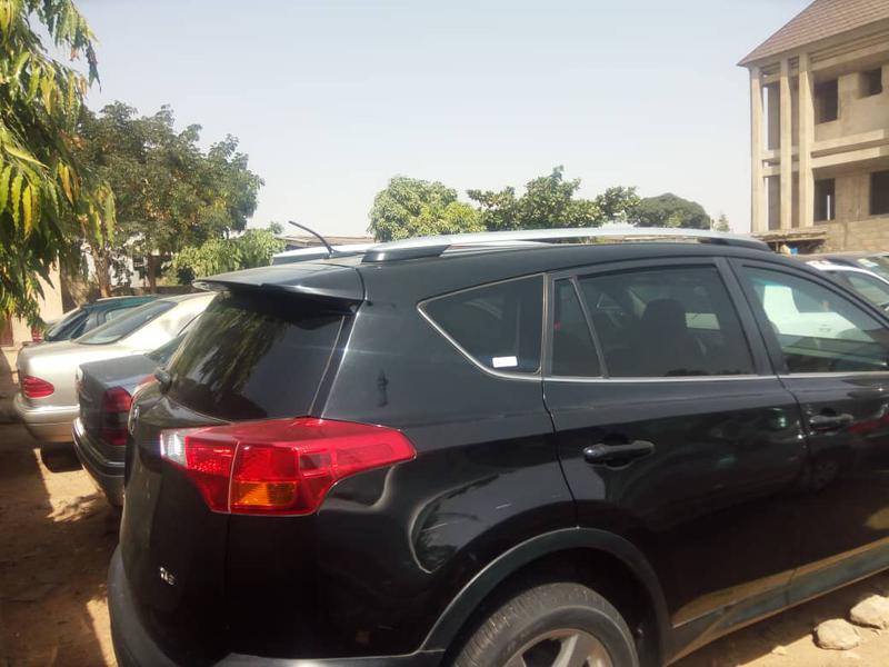 Toyota RAV4 • 2016 • 1,869 km 1
