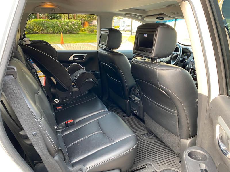 Nissan Pathfinder • 2015 • 99,000 km 7