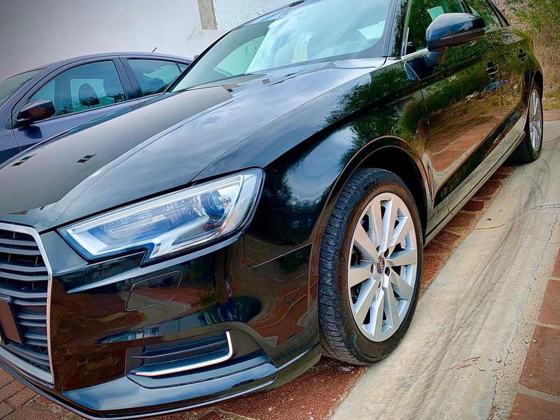 Audi A3 • 2019 • 40,000 km 5