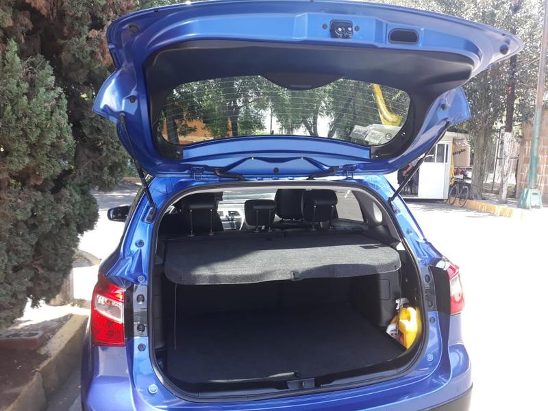 Suzuki SX4 • 2015 • 65,000 km 7