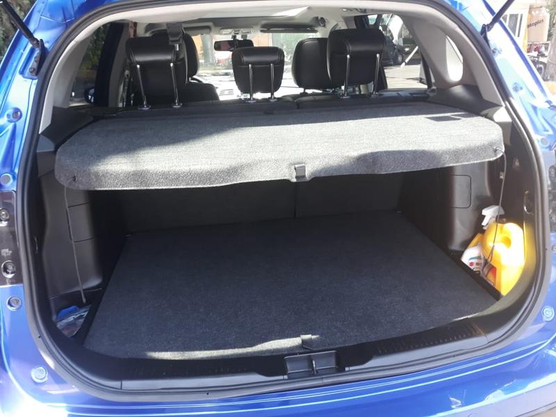 Suzuki SX4 • 2015 • 65,000 km 3