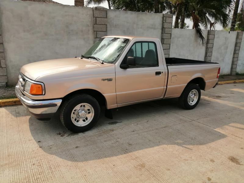Ford Ranger • 1997 • 120,000 km 8