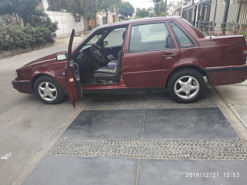 Volvo 460 • 1997 • 15 km 2