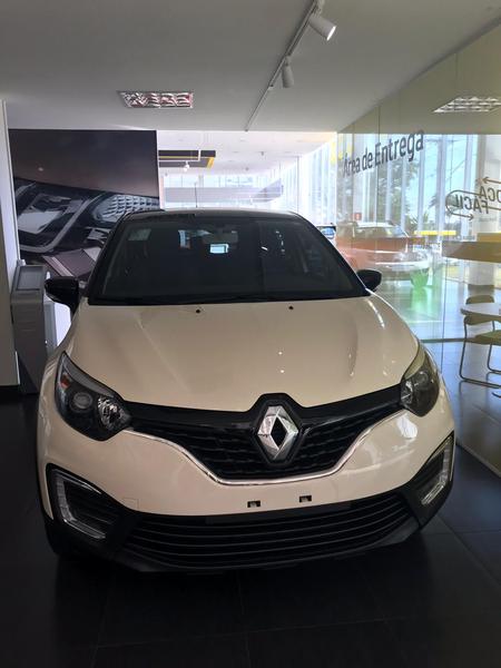 Renault Captur • 2019 • 13,000 km 7
