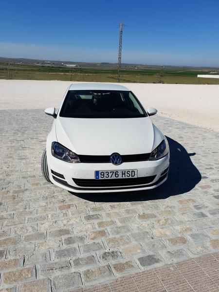 Volkswagen  • 2014 • 122,000 km 3