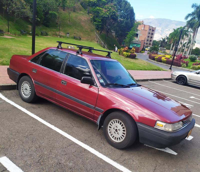 Mazda 626 • 1993 • 290,000 km 3