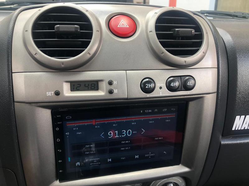 Chevrolet Luv • 2013 • 131,600 km 10