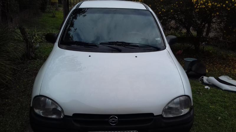 Chevrolet Corsa • 1999 • 140,000 km 2