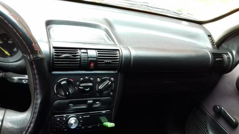 Chevrolet Corsa • 1999 • 140,000 km 7