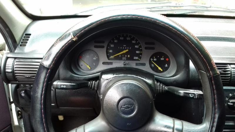 Chevrolet Corsa • 1999 • 140,000 km 4