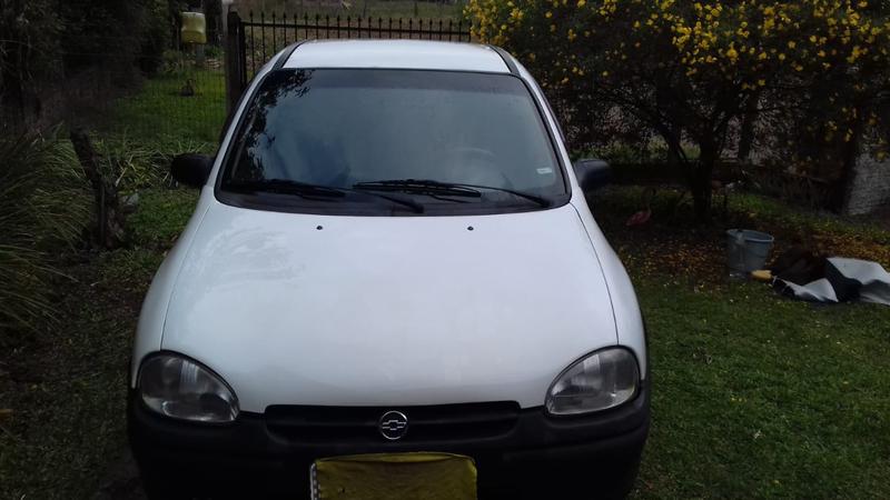 Chevrolet Corsa • 1999 • 140,000 km 3