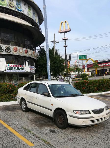 Mazda 626 • 1998 • 230,000 km 1