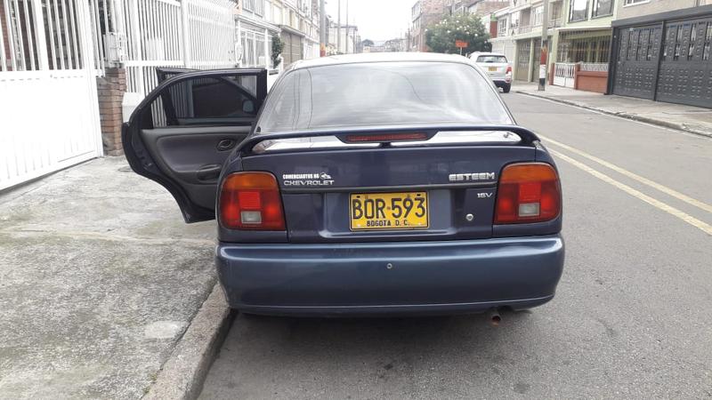 Chevrolet 1500 • 2004 • 172,300 km 1