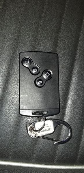 Renault Captur • 2016 • 62,000 km 10