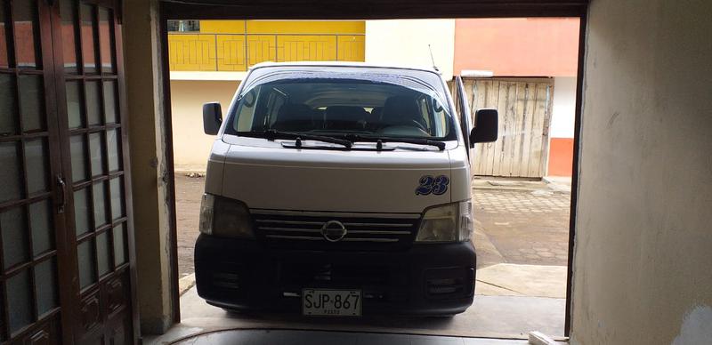 Nissan Urvan • 2006 • 830,698 km 4
