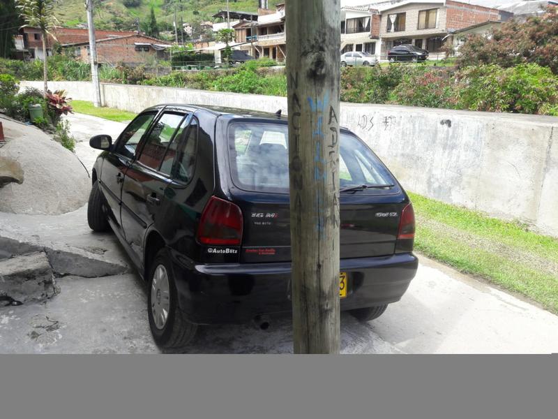 Volkswagen Gol • 1998 • 290,000 km 1