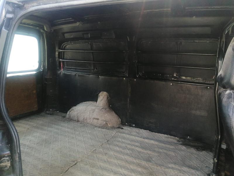 Hyundai H1 • 2007 • 180,000 km 4