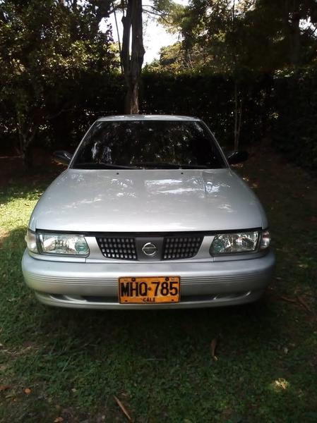 Nissan Sentra • 2012 • 145,288 km 3