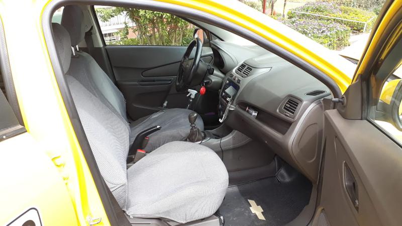 Chevrolet Cobalt • 2014 • 285,000 km 4