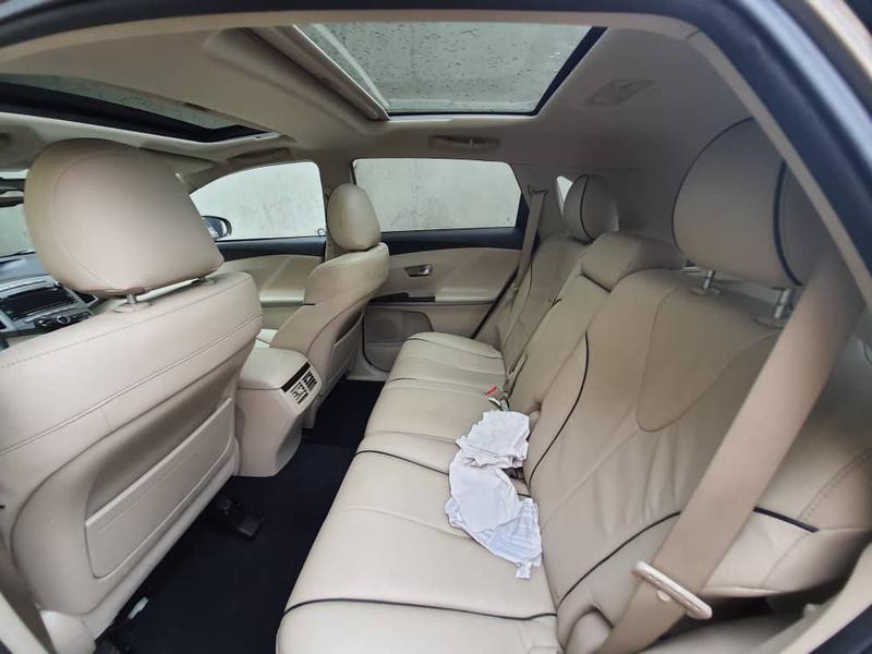 Toyota Camry • 2011 • 108 km 18