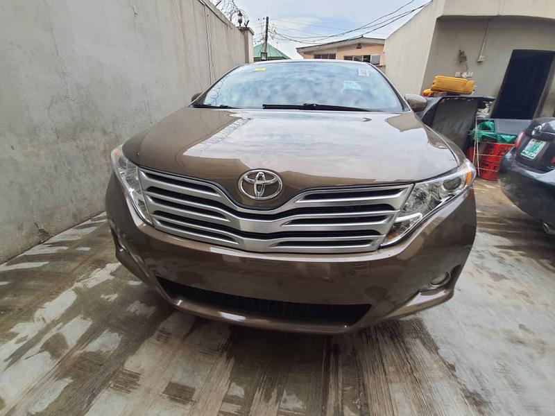 Toyota Camry • 2011 • 108 km 15