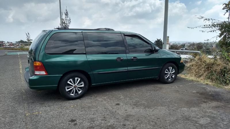 Ford Windstar • 2003 • 222,000 km 8