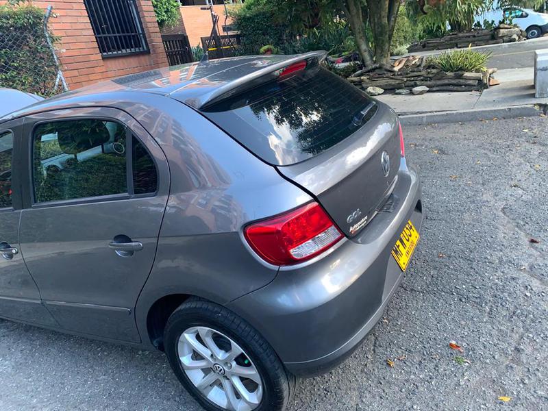 Volkswagen Golf • 2012 • 87,000 km 12