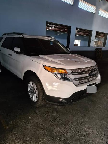 Ford Explorer • 2015 • 56,000 km 1