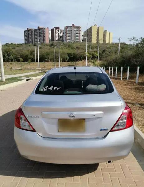 Nissan Versa • 2014 • 97,800 km 7