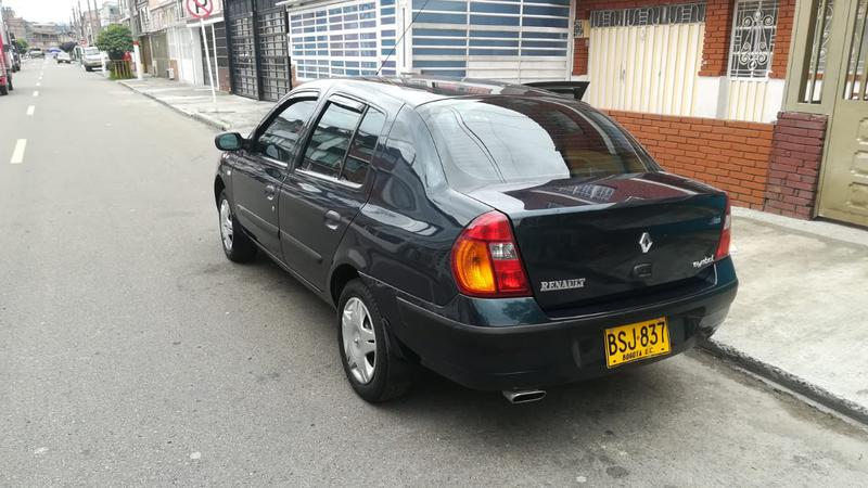 Renault Symbol • 2006 • 144,500 km 5