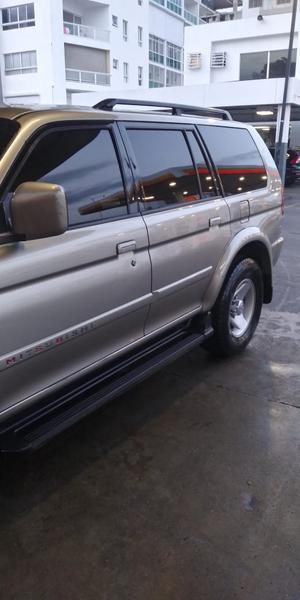 Mitsubishi Outlander • 2001 • 1 km 1