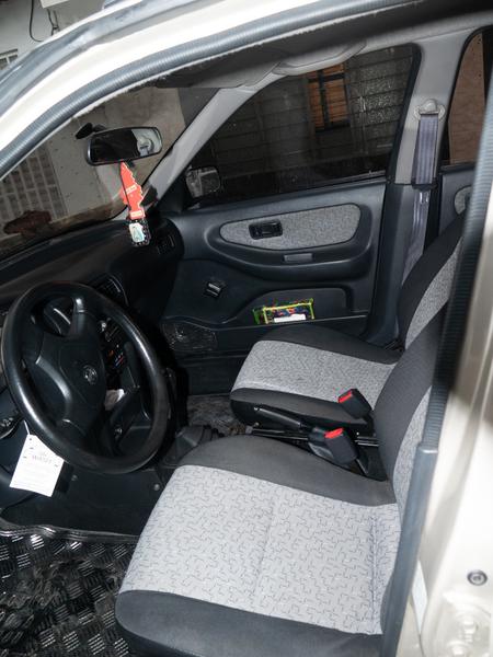 Nissan Sentra • 2012 • 64,502 km 3