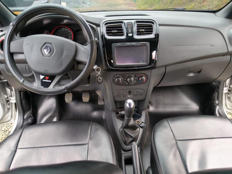 Renault Stepway • 2018 • 16,000 km 3