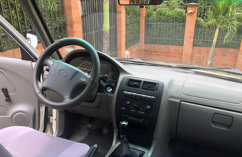 Great Wall Hover • 2010 • 54,000 km 3